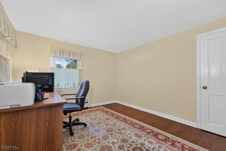 Property listing MLS 4050325 photo 37