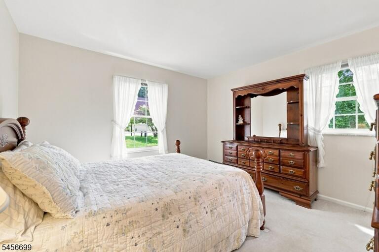Property listing MLS 4050326 photo 30