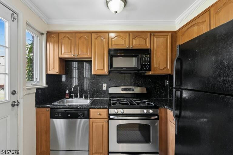 Property listing MLS 4050351 photo 14