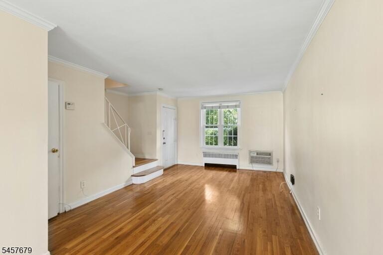 Property listing MLS 4050351 photo 6