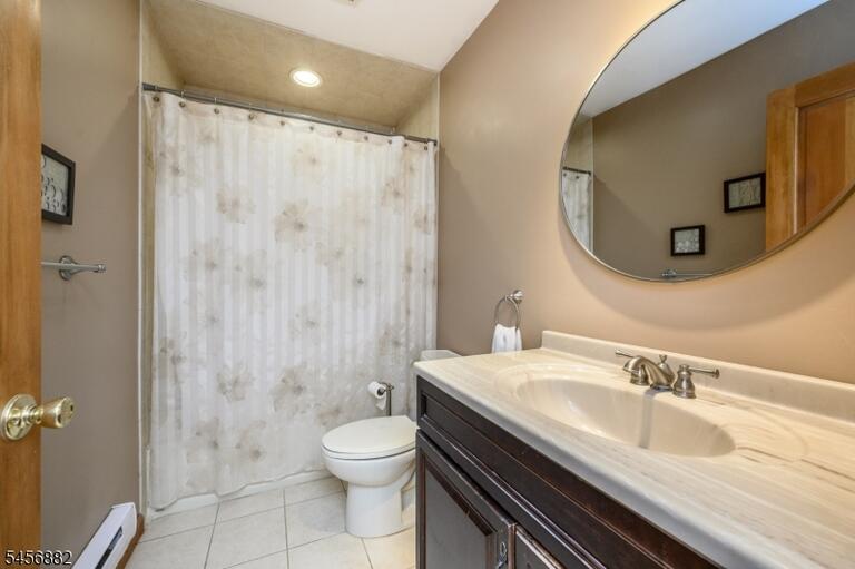 Property listing MLS 4050358 photo 24