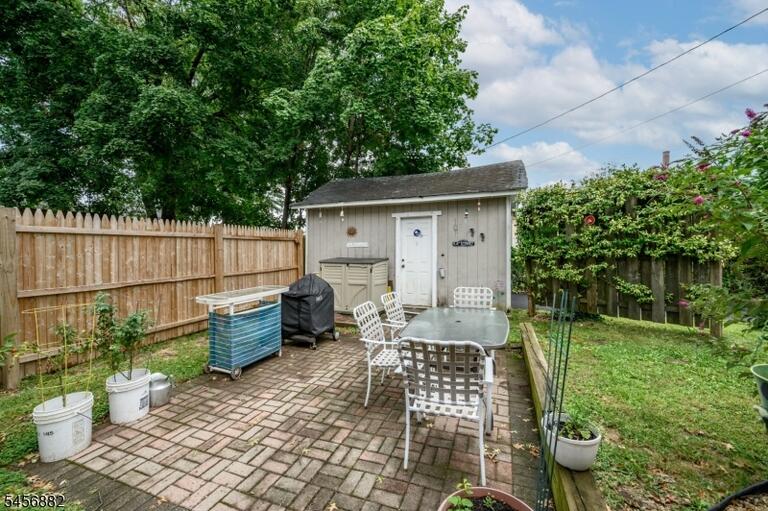Property listing MLS 4050358 photo 31