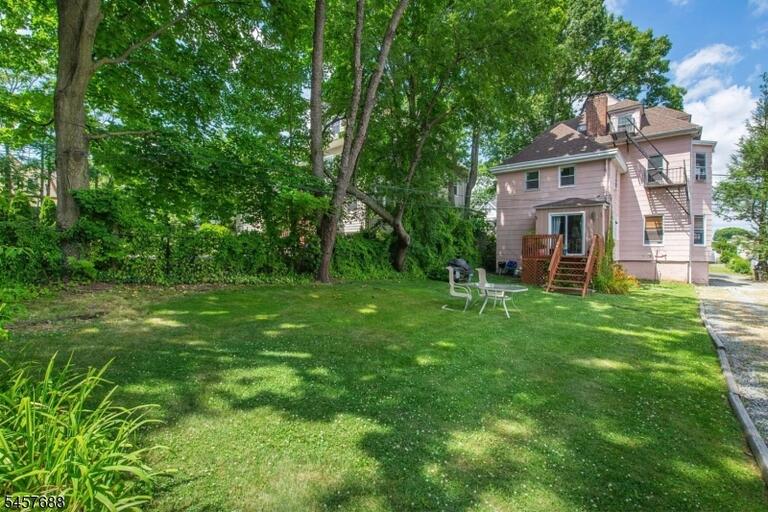 Property listing MLS 4050359 photo 12