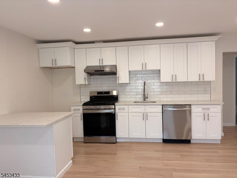 Property listing MLS 4050416 photo 1