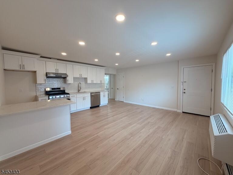 Property listing MLS 4050416 photo 3