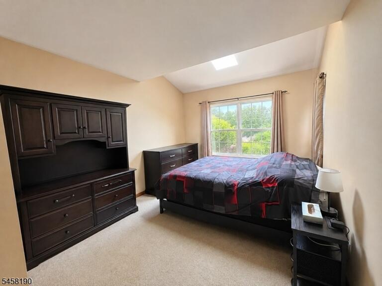Property listing MLS 4050444 photo 12