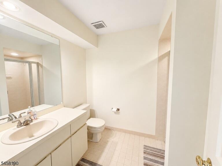 Property listing MLS 4050444 photo 13