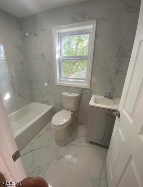 Property listing MLS 4050449 photo 14